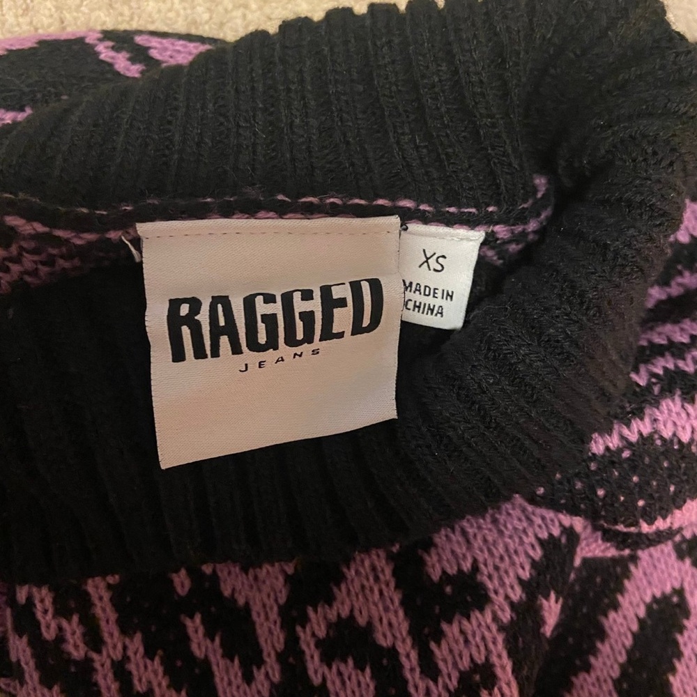 The Ragged Priest Cropped Sweater - Picture 3 of 6